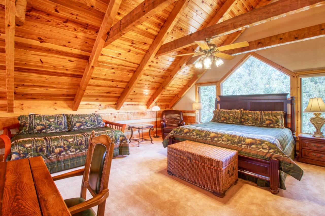 Timber Wolf Villa Woodland Park Exterior photo